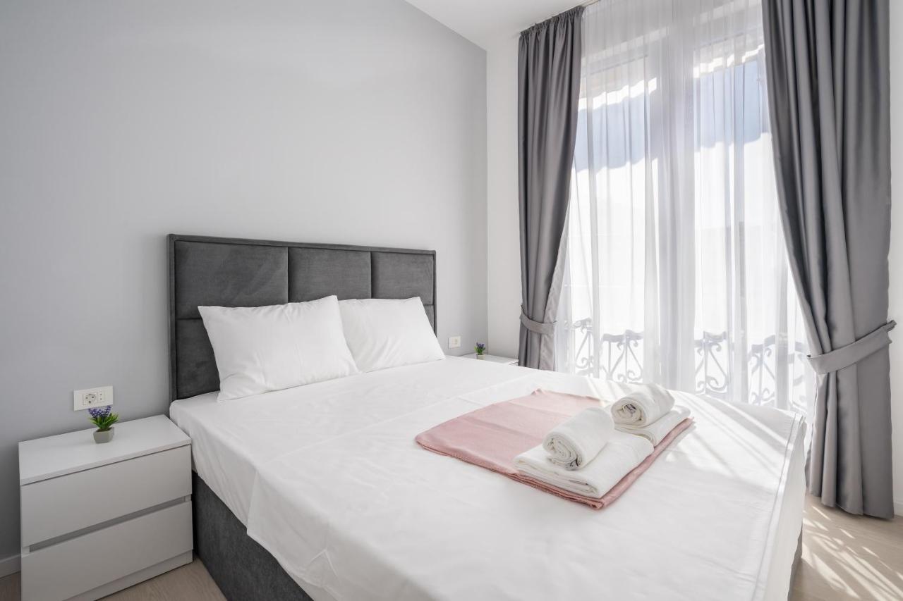 Montesun Apartments Becici Boreti Buitenkant foto