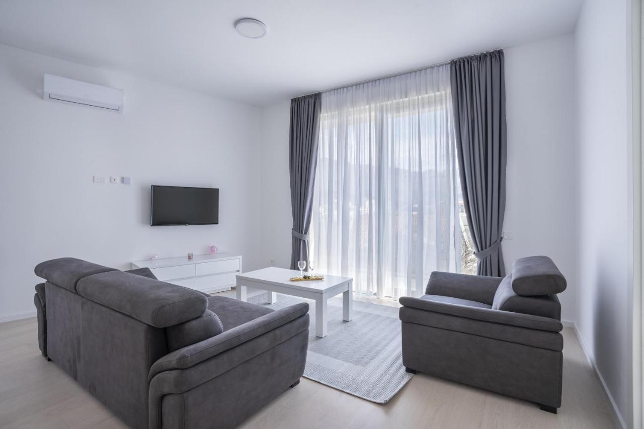 Montesun Apartments Becici Boreti Buitenkant foto