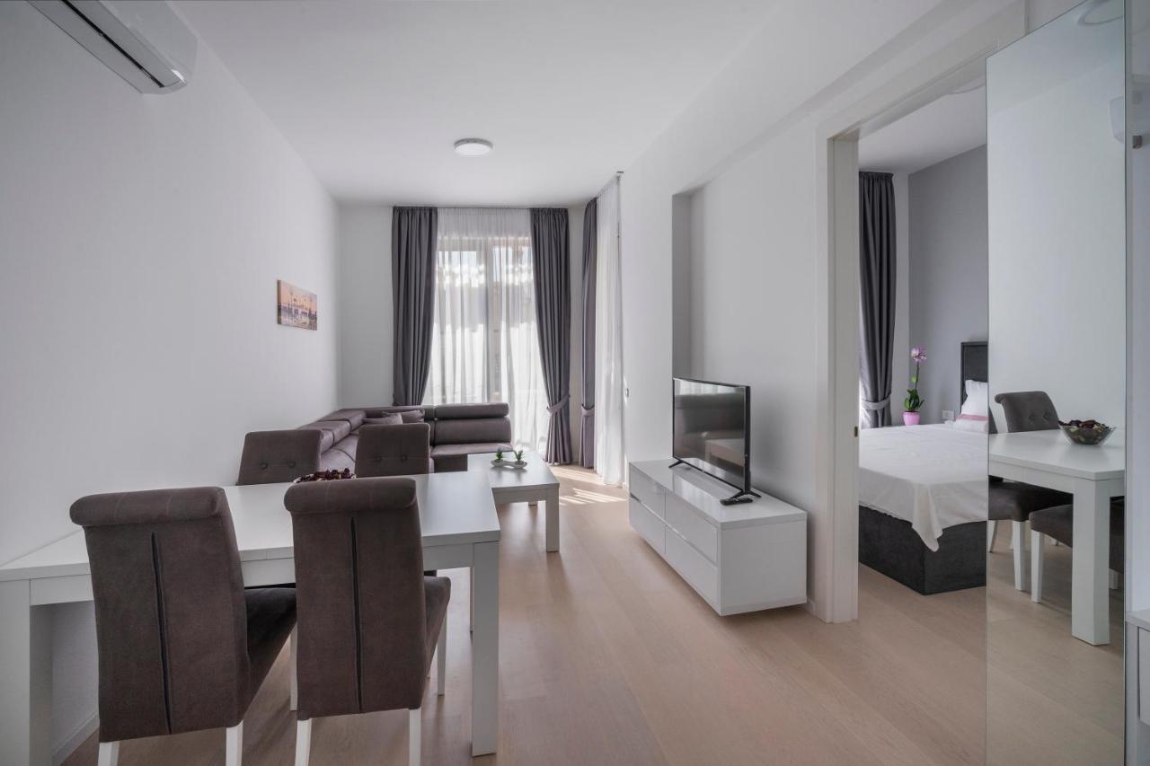 Montesun Apartments Becici Boreti Buitenkant foto